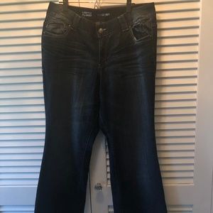 NWT Lane Bryant Lightly Flared Jeans 18